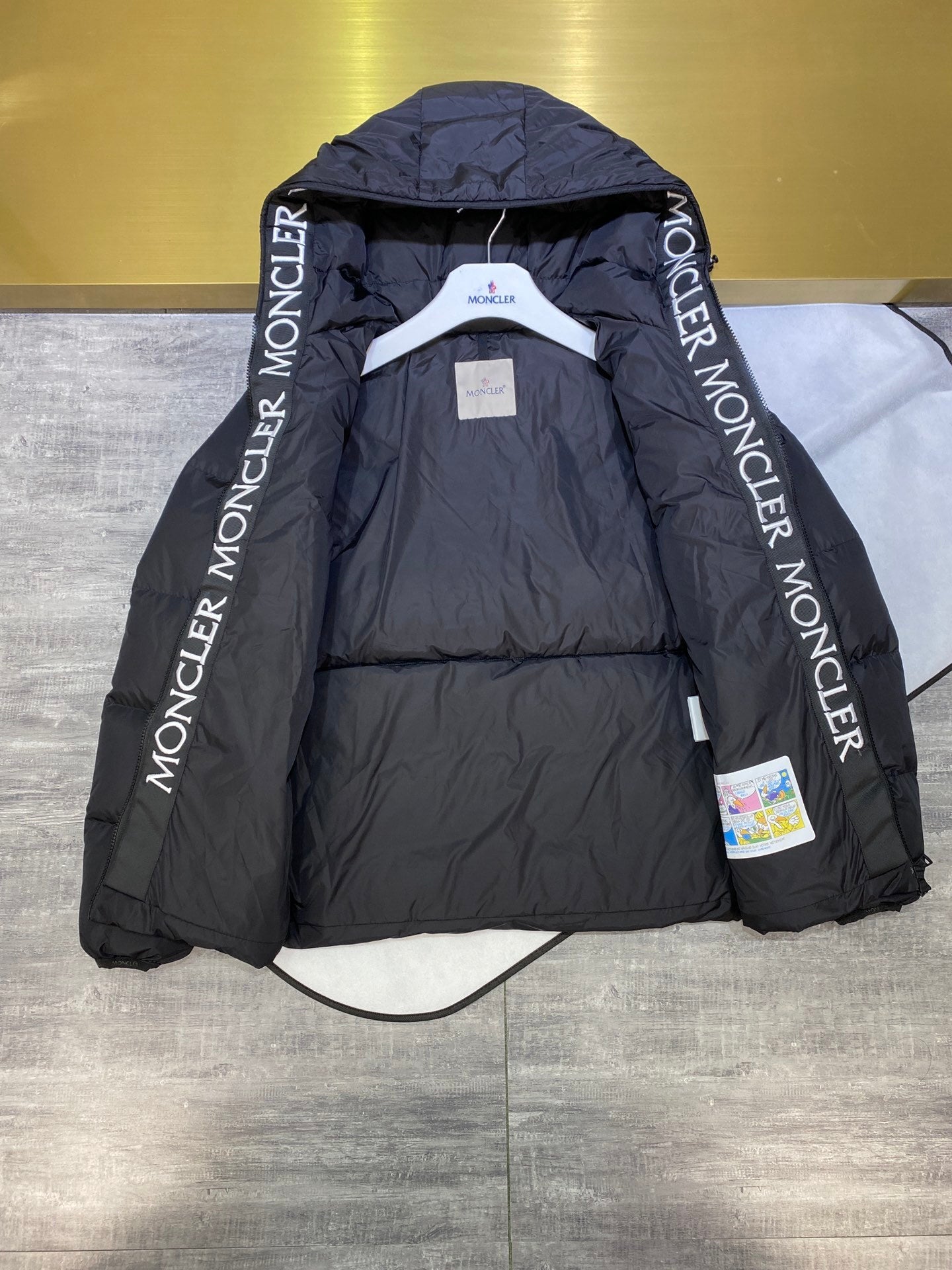 Moncler Montcla Down Jacket "Black"