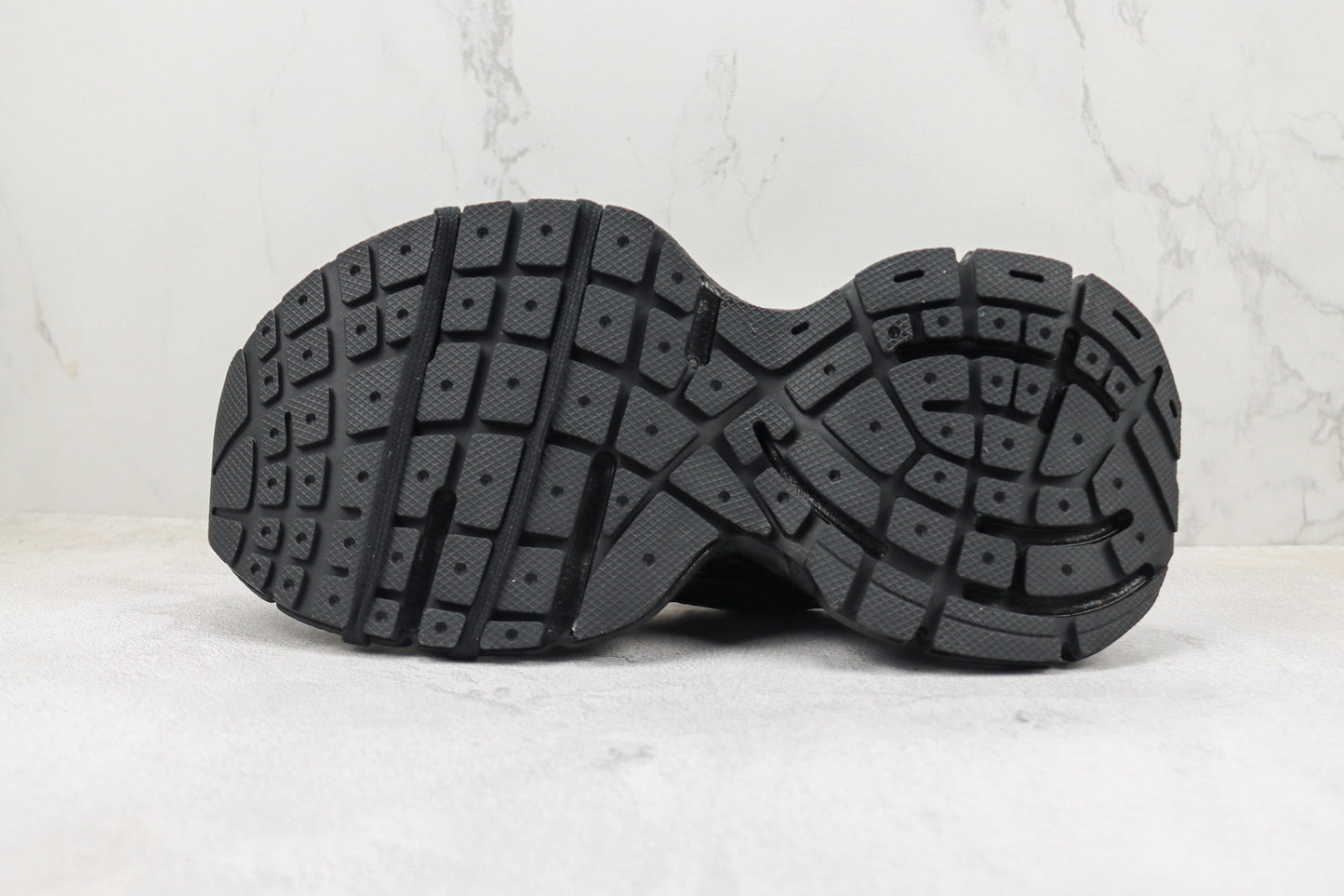 Balenciaga 3XL "Black"