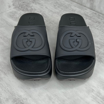 Gucci Slides "Black"