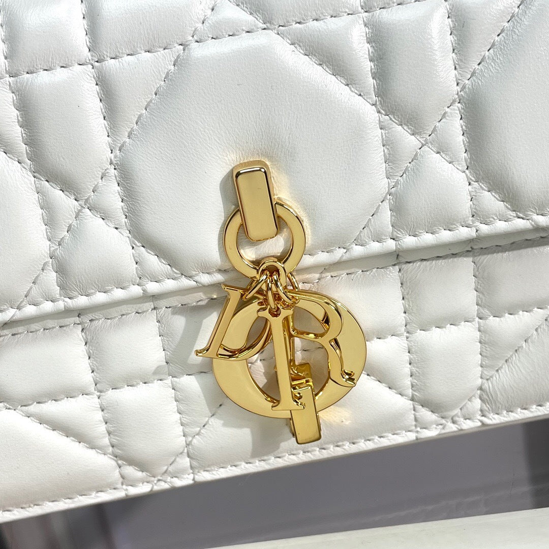 Dior Miss Daisy Mini Bag