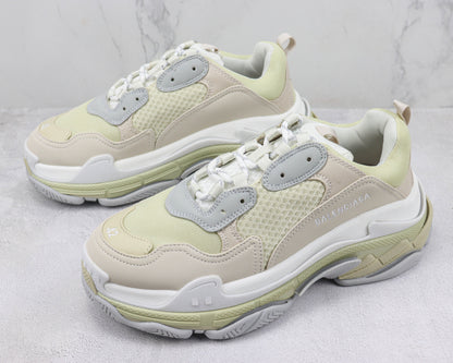Balenciaga Triple S "Light Grey-Beige"