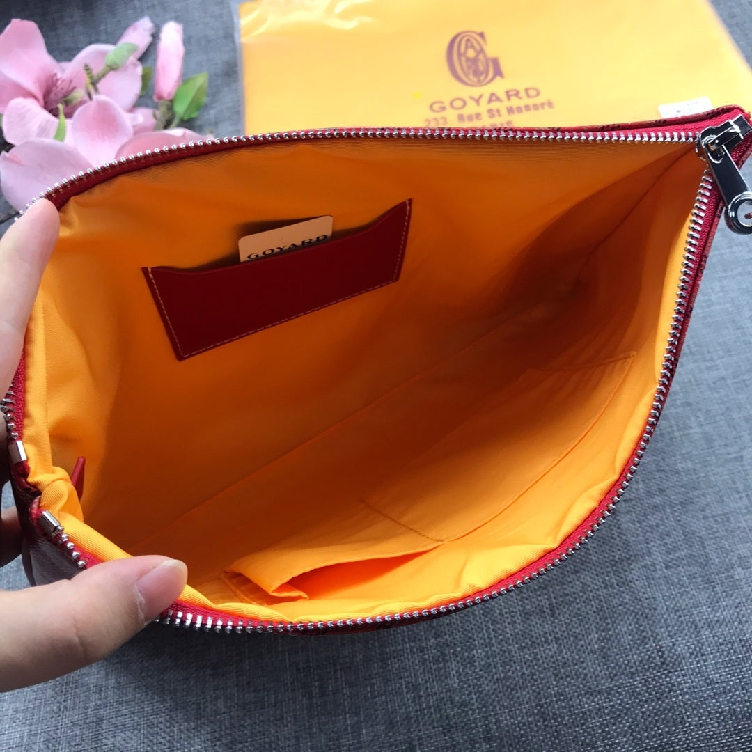 Goyard Sénat MM Pouch "Red"