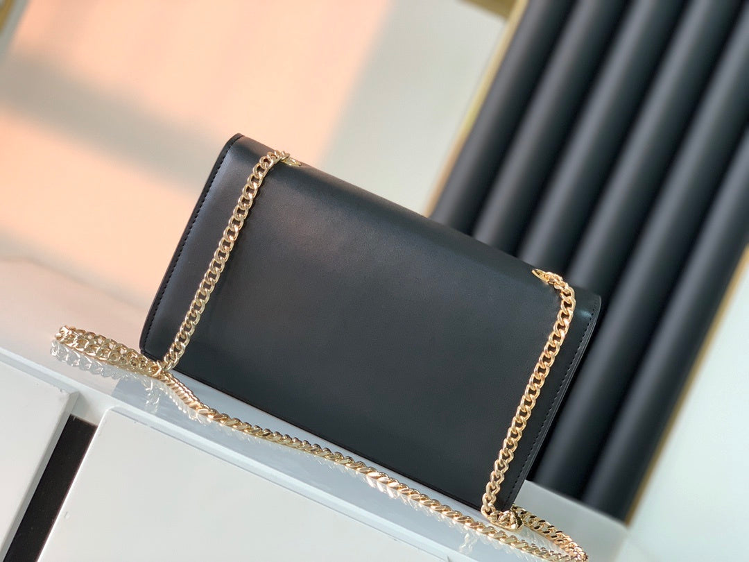 Saint Laurent Kate Medium in Smooth Leather