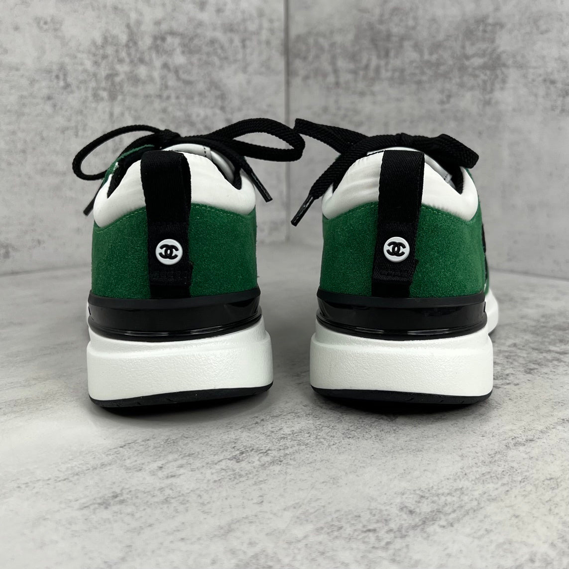 Chanel 22P Low "Green-Grey-Black"