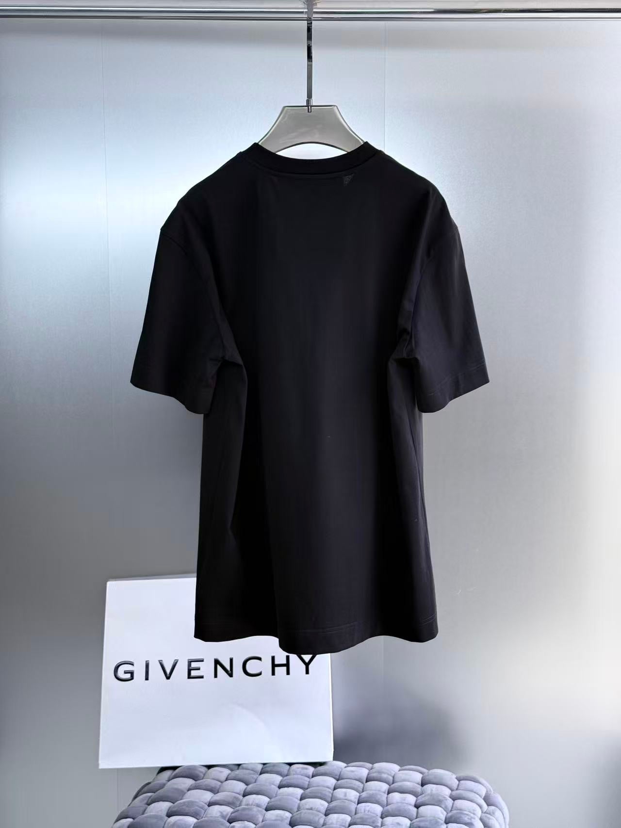 Givenchy Embroidered Maison Script Logo "Black"