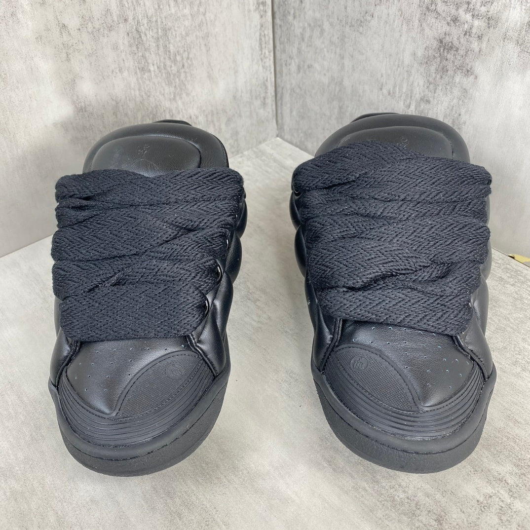 Lanvin Curb XL "Black"