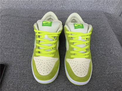 Nike SB Dunk Low Pro "Green Apple"