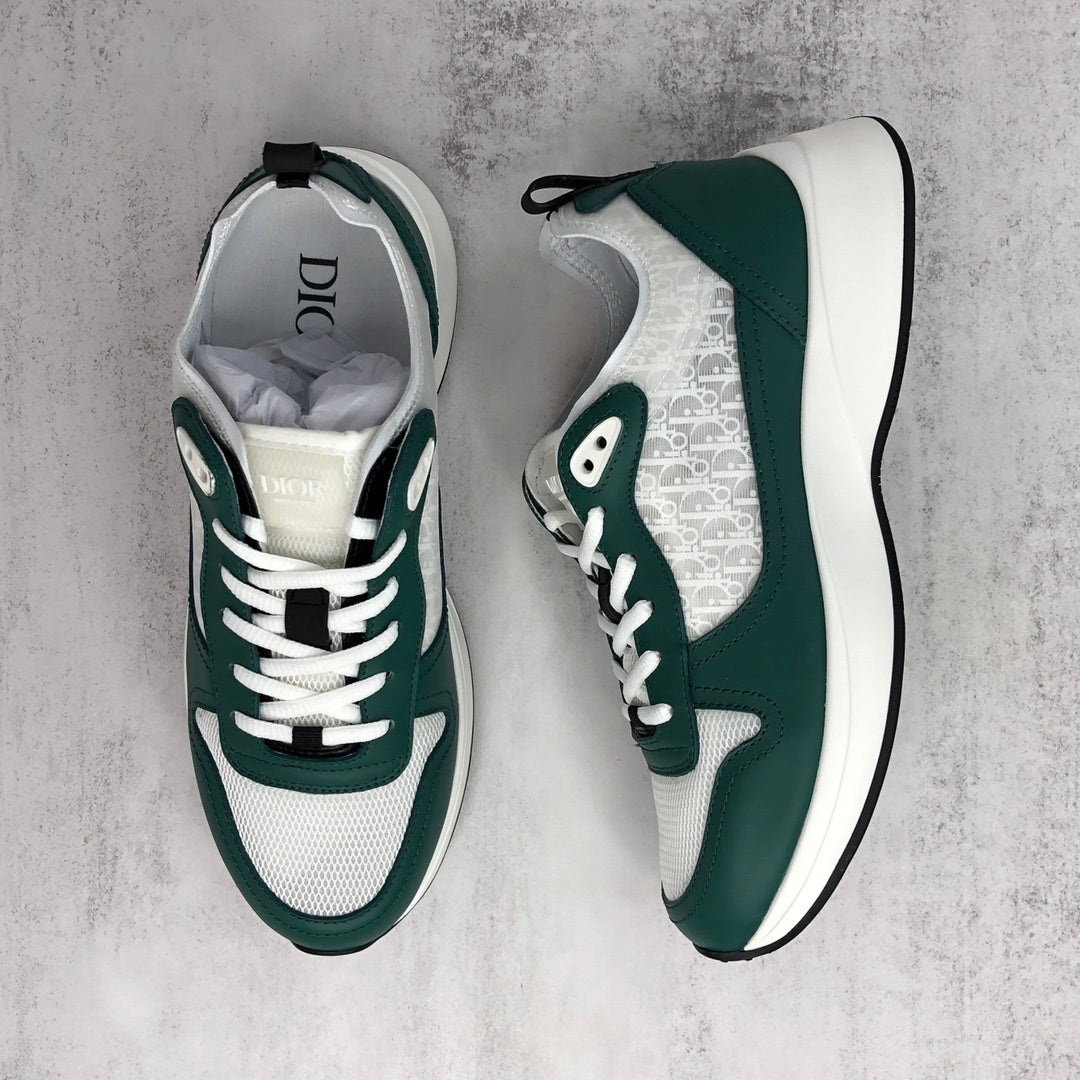 Dior B25 "Green-White"
