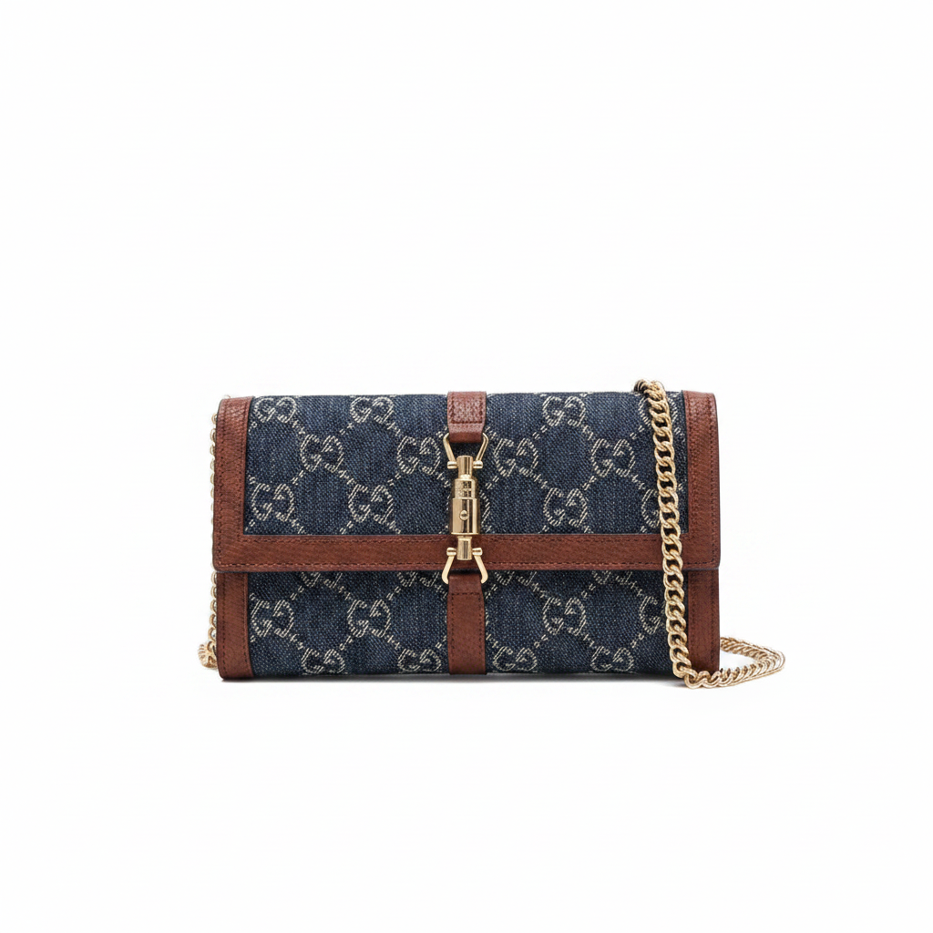 Gucci Jackie 1961 GG Continental Chain Wallet