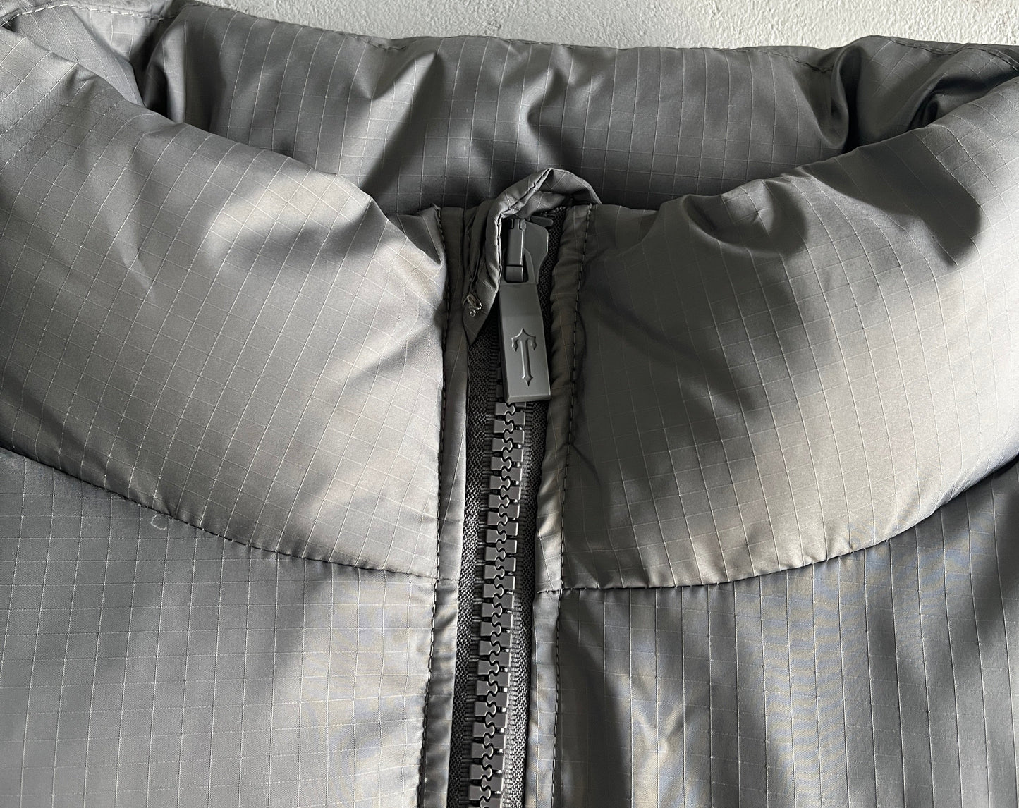 Trapstar Shooters Down Vest "Grey-Reflective Logo"