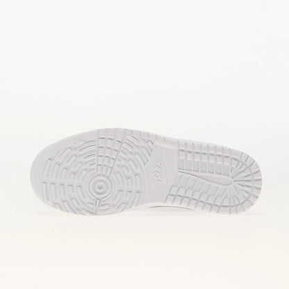 Air Jordan 1 Retro Low "Pure Platinum"