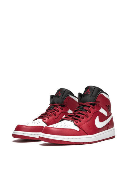 Air Jordan 1 Mid "Gym Red"