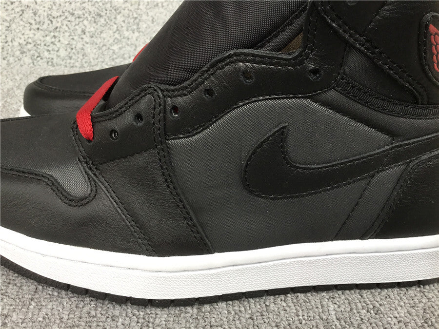 Air Jordan 1 Retro High OG "Black Satin-Gym Red"