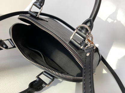Louis Vuitton Alma BB