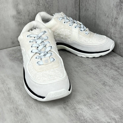 Chanel 22A "White-Grey-Black"