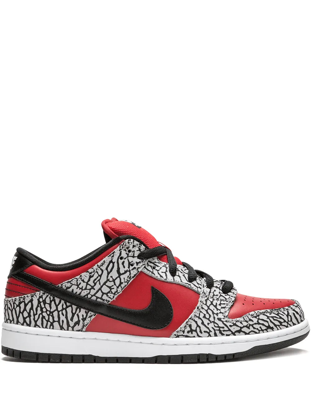 Supreme x Nike SB Dunk Low Premium "Red Cement"