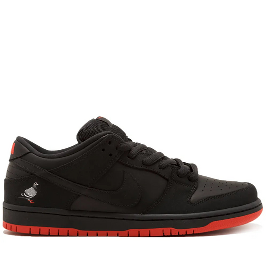 Nike SB Dunk Low TRD QS "Black Pigeon"