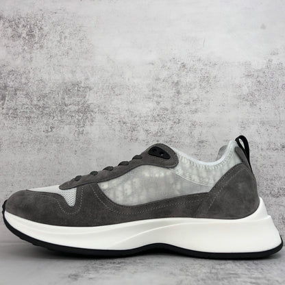 Dior B25 "Grey-White"