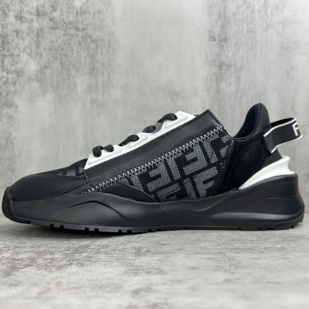 Fendi Flow "Black-White"