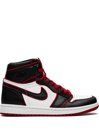 Jordan 1 Retro High OG "Bloodline"