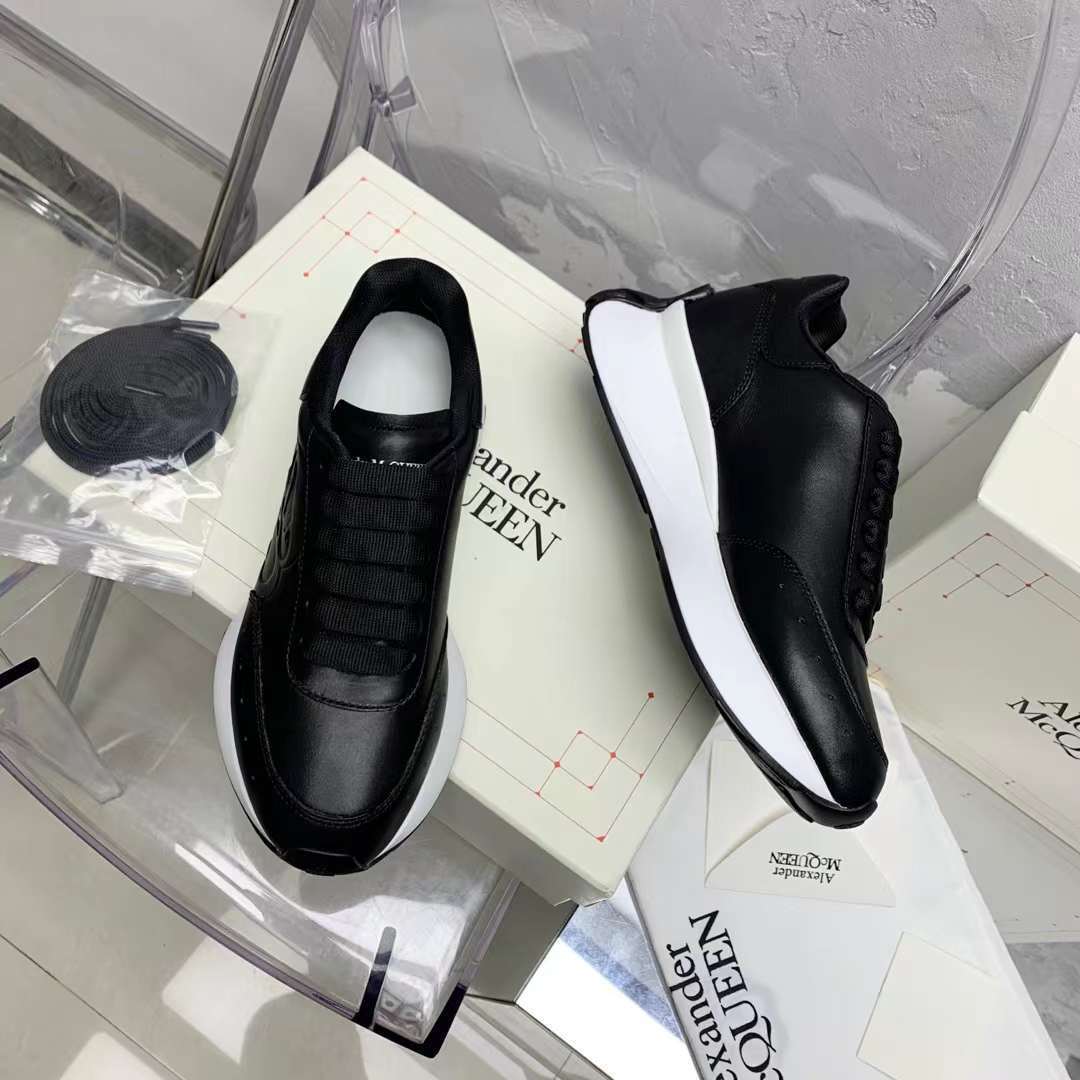 Alexander McQueen Sprint Runner "Black"