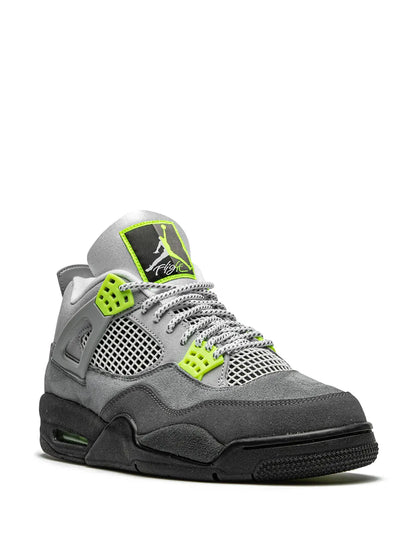 Air Jordan 4 Retro SE "Neon"