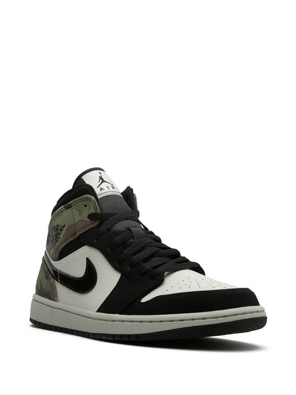 Air Jordan 1 Mid "Camo"