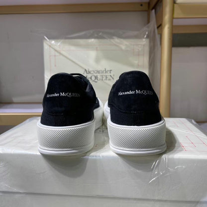 Alexander McQueen Deck Skate Plimsoll "Black-White"
