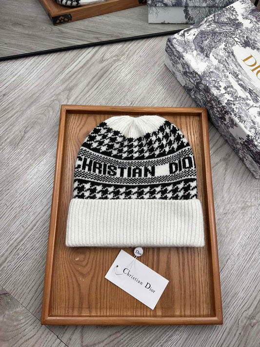 Dior Beanie "White"