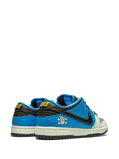 Instant Skateboard x Nike Dunk SB Low