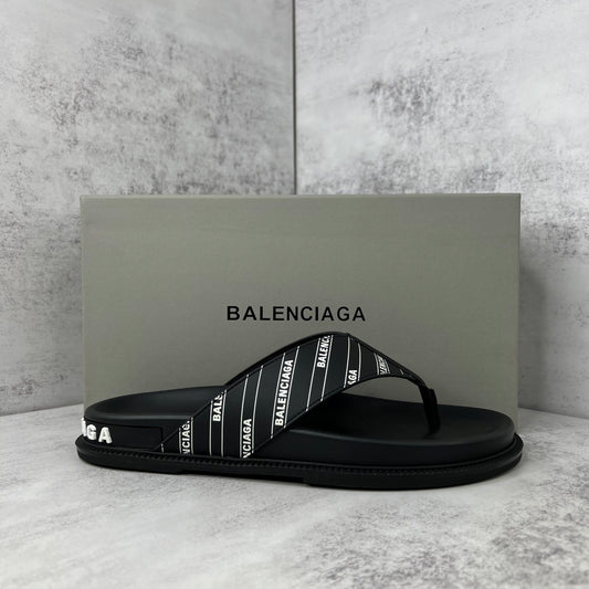 Balenciaga Flip-Flops "Black-White"