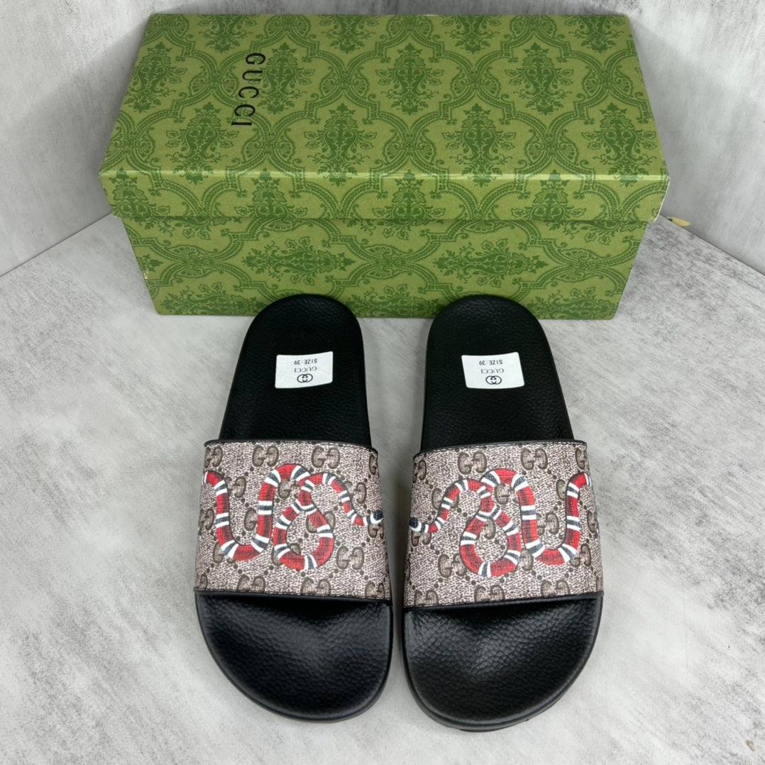 Gucci Snake Print "Black-Beige"