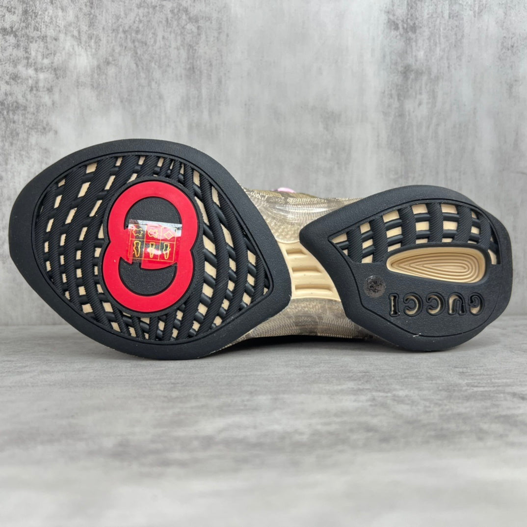 Gucci Run "Beige-Black Monogram"