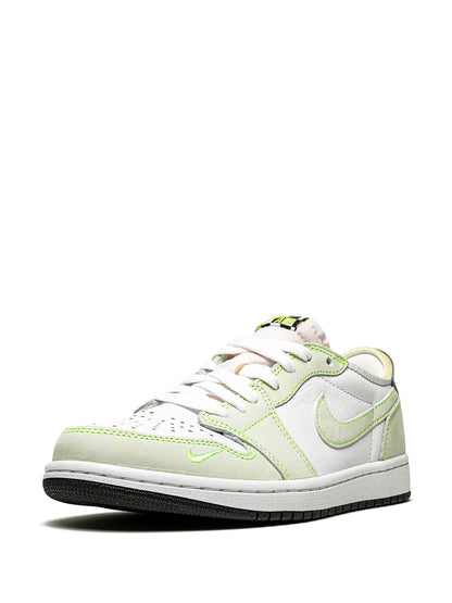 Air Jordan 1 Low OG "Ghost Green"
