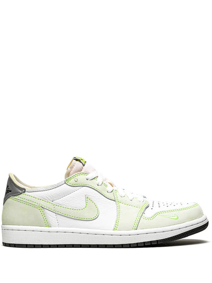 Air Jordan 1 Low OG "Ghost Green"