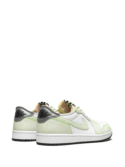 Air Jordan 1 Low OG "Ghost Green"