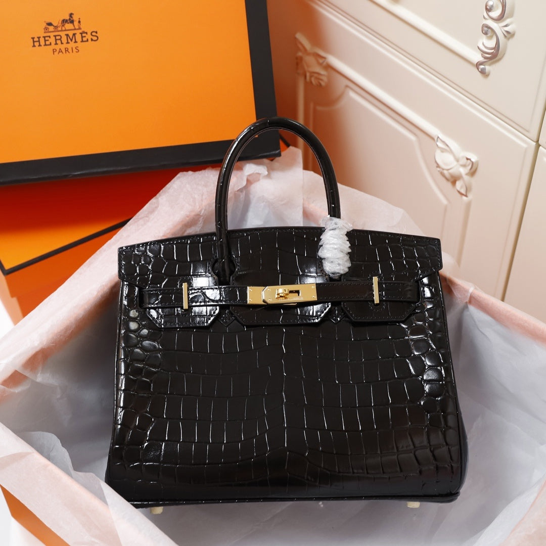 Hermès Crocodile Birking 35