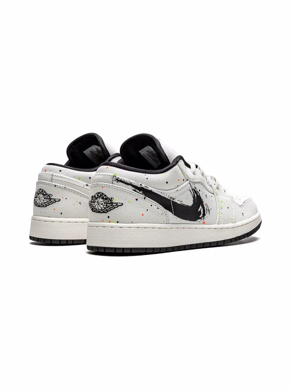 Air Jordan 1 Low SE "Paint Splatter"