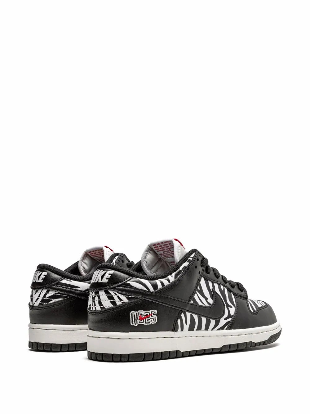 Nike SB Dunk Low "Zebra"
