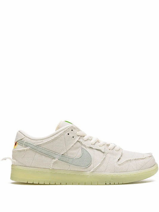 Nike SB Dunk Low "Mummy"