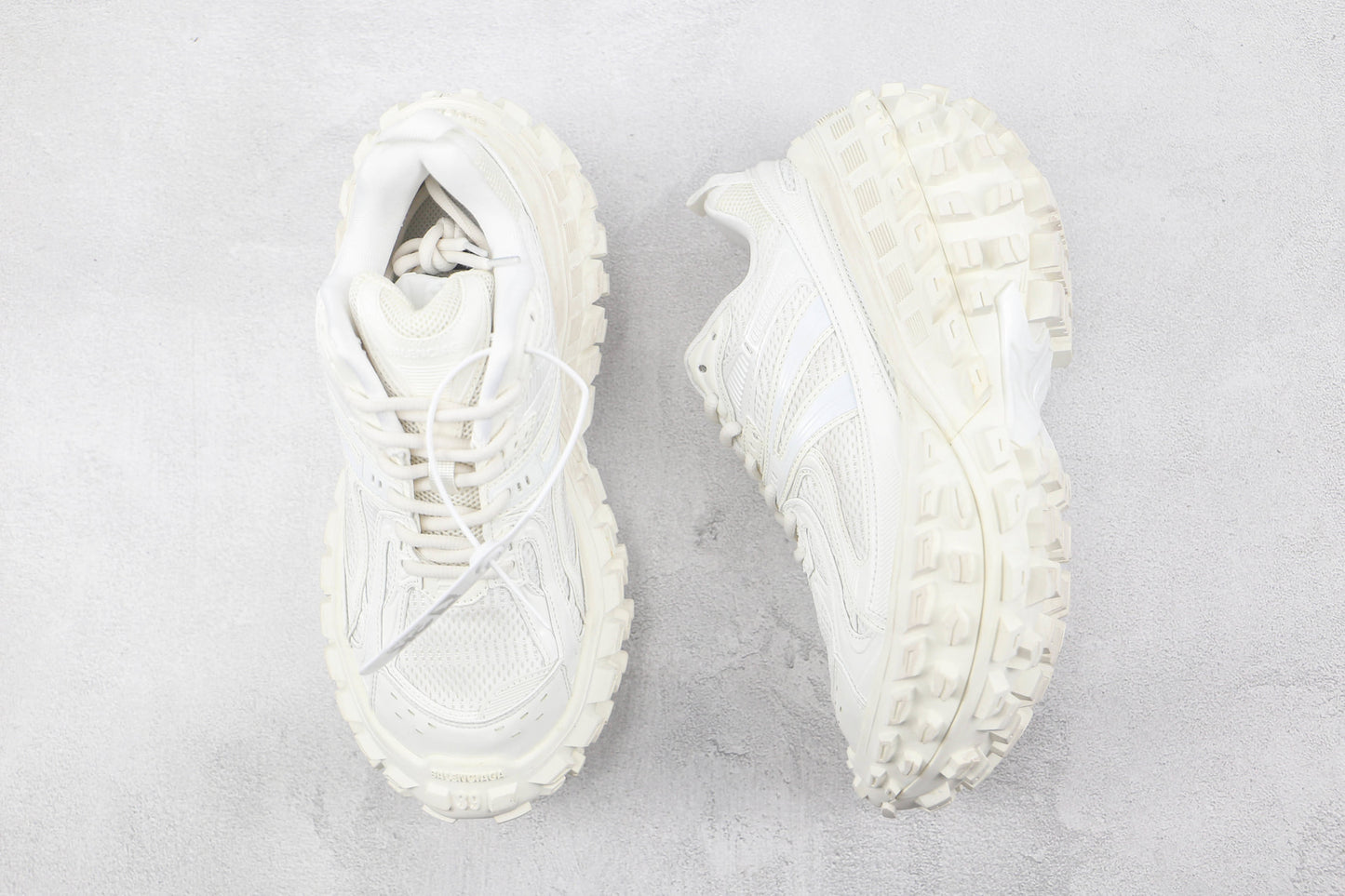 Balenciaga Bouncer "White"