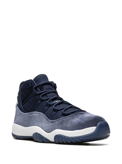 Air Jordan 11 Retro "Midnight Navy Velvet"