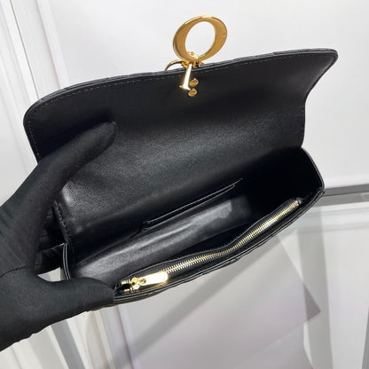 Dior Miss Daisy Mini Bag
