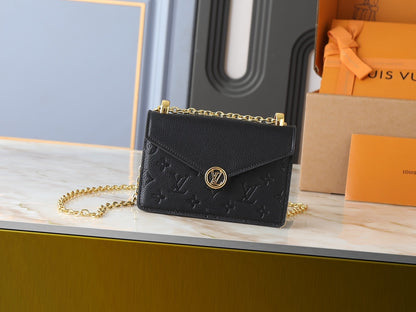 Louis Vuitton Wallet On Chain Rosy "Monogram Empreinte Leather"