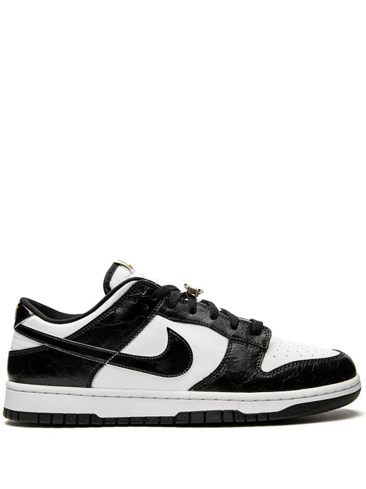 Nike Dunk Low "World Champ - Black White"