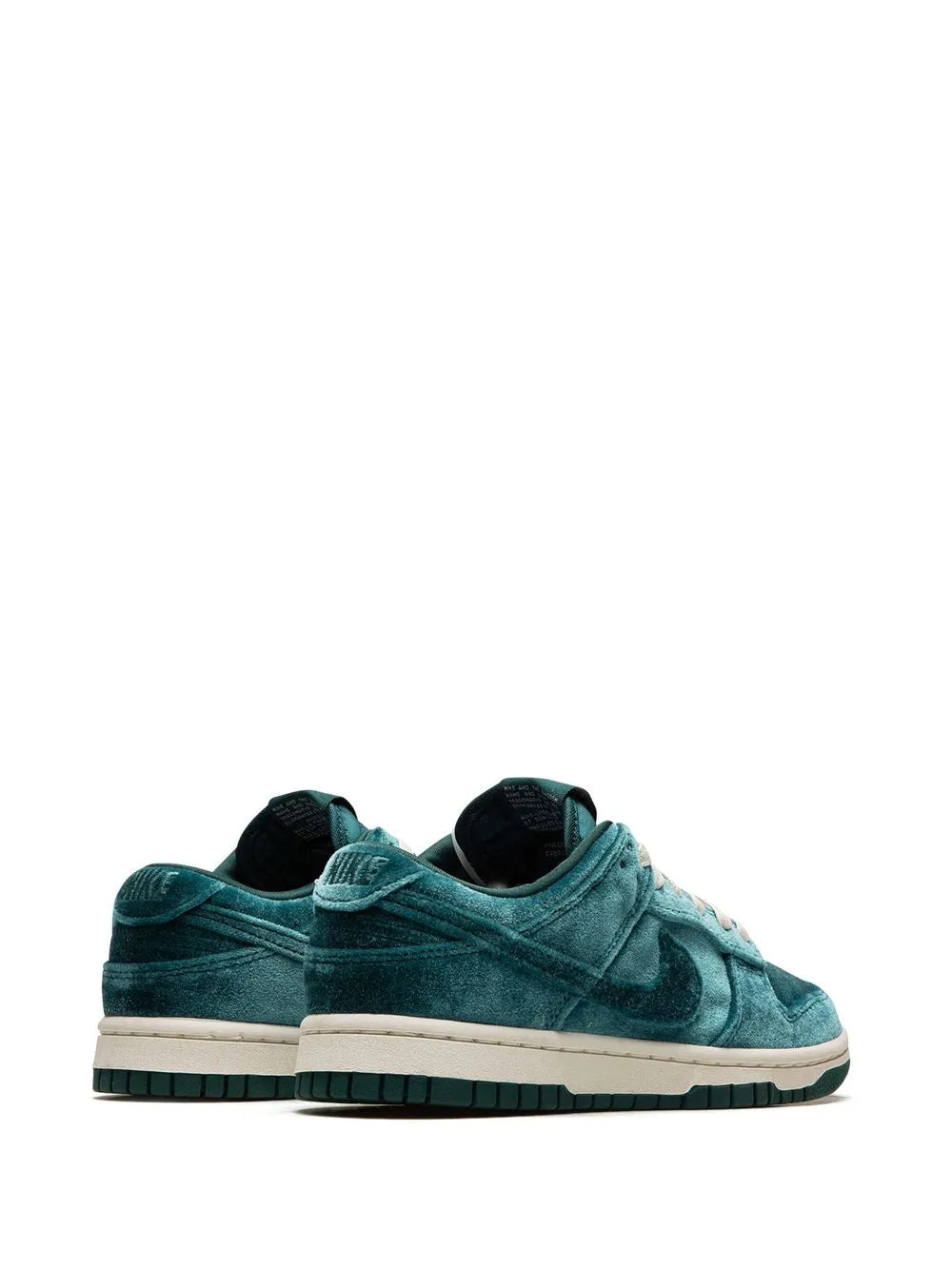 Nike Dunk Low "Green Velvet"