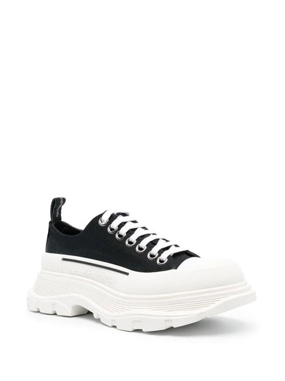 Alexander McQueen Tread Slick Low "Black"