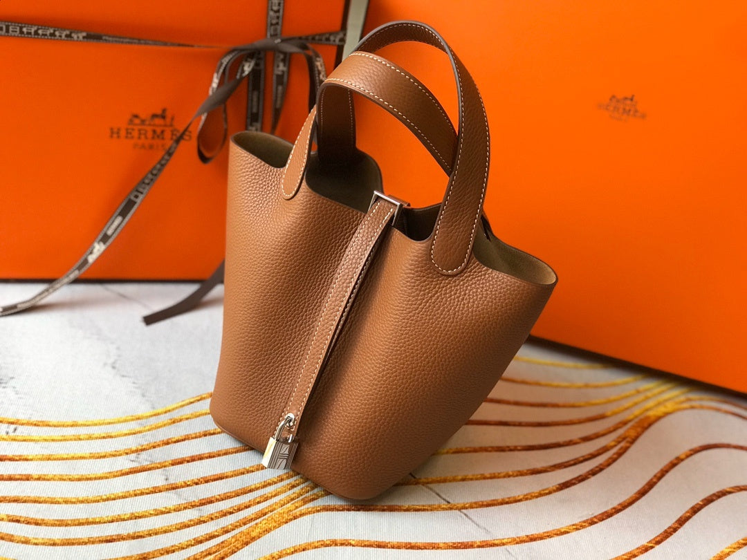 Hermès Picotin Lock 22 Bag