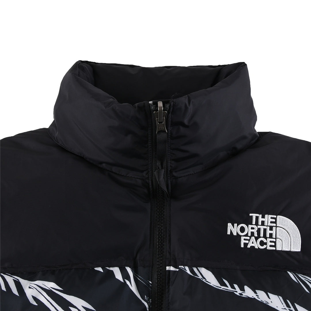 The North Face 700 Down Jacket "Black Zebra"