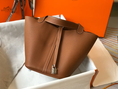Hermès Picotin Lock 22 Bag